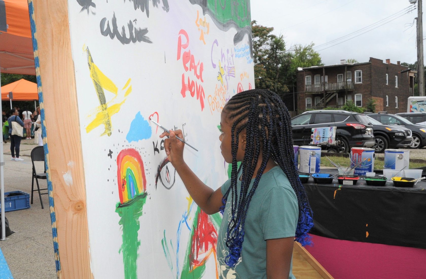 Louise Troy Elementary, Dayton, Ohio, needs arts supplies